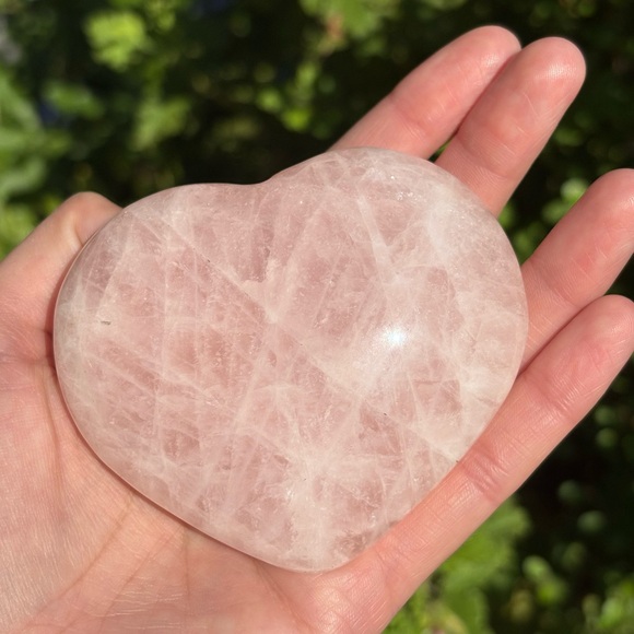Medium Large Pink Rose Quartz Puffy Crystal Heart Carving - Picture 3 of 10